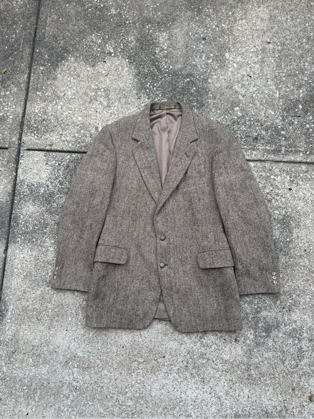Vtg Harris Tweed Blazer Brown
Herringbone 100% Scottish Wool